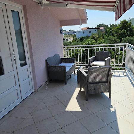 Apartment Vip Pirovac Eksteriør billede