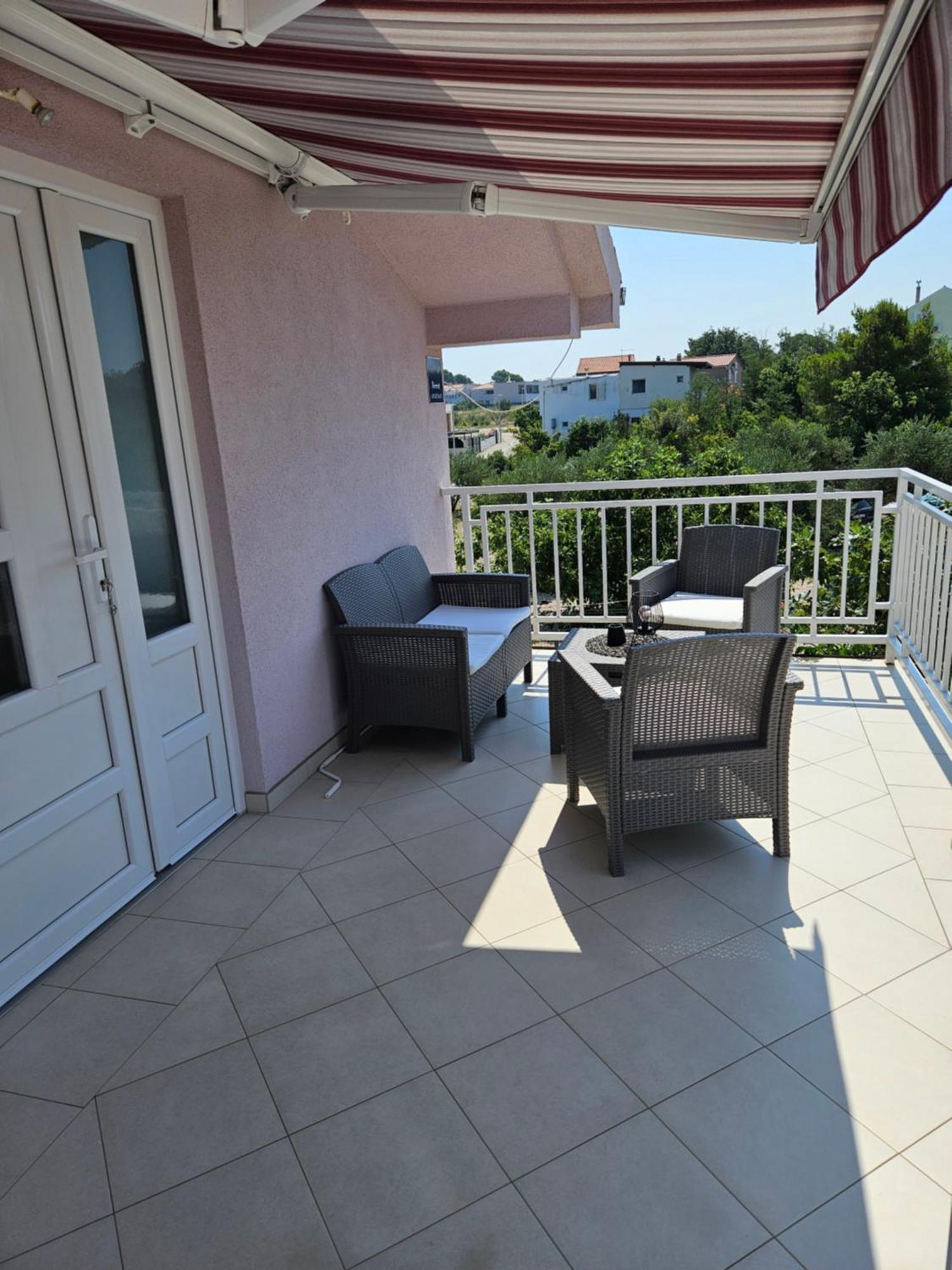 Apartment Vip Pirovac Eksteriør billede